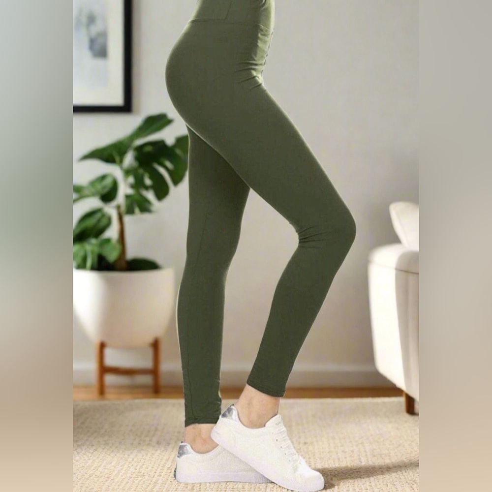 OS NEW Womens Solid Green Leggings YOGA WAIST, Soft Yoga Pants